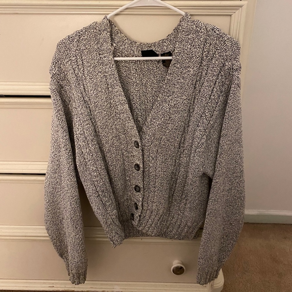 Grey cardigan